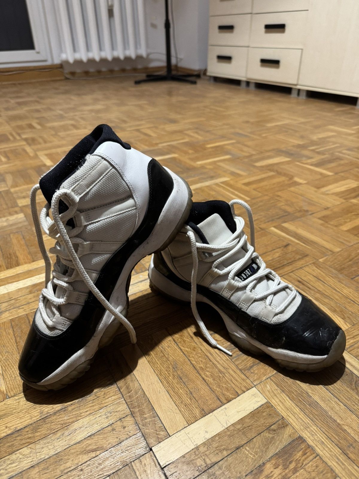Jordan Brand Shoes Sneaker Nike Jordan 11 Size US 8 / EU 41 - 2 Thumbnail