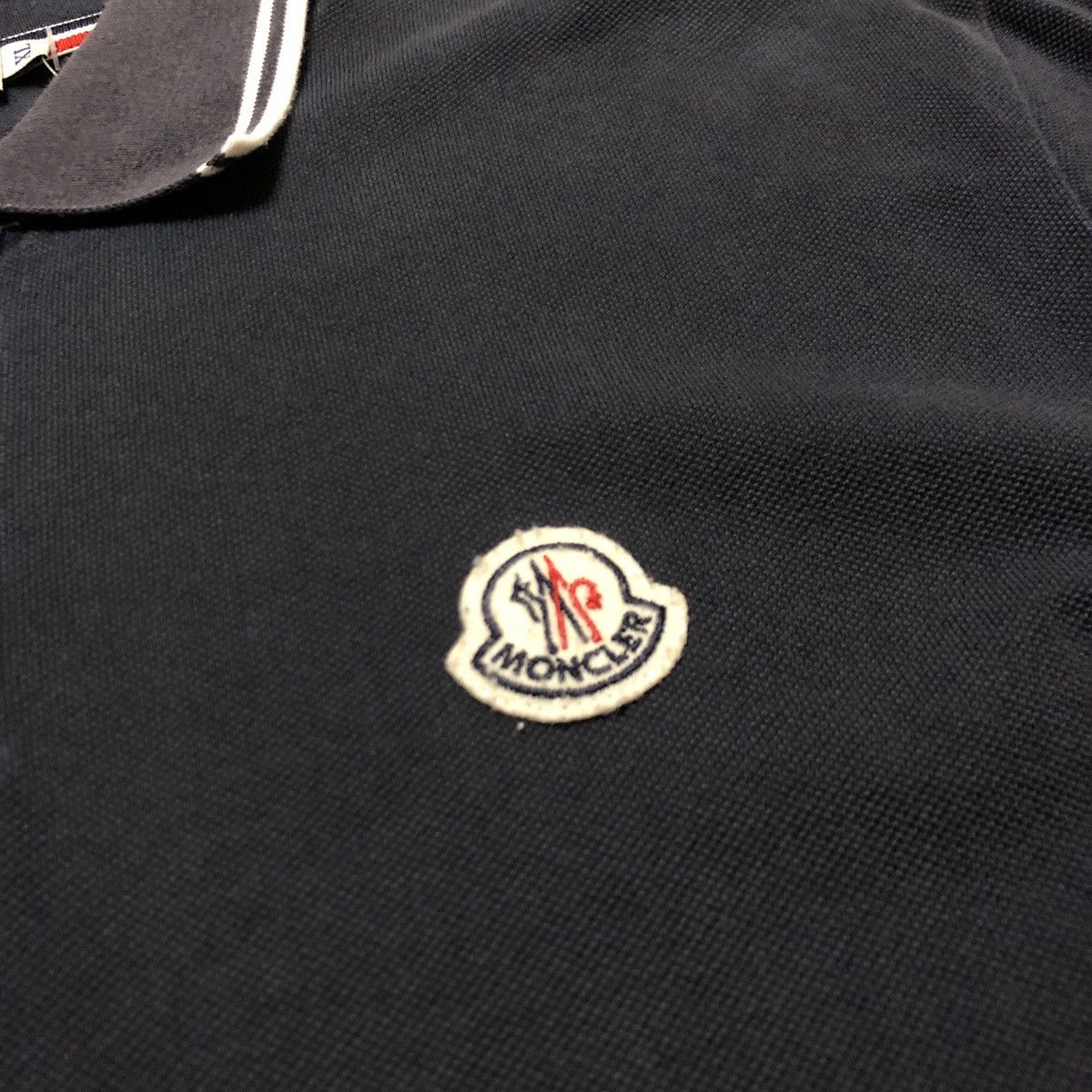 Moncler Moncler Polo Tee Size XL / US 12-14 / IT 48-50 - 6 Thumbnail