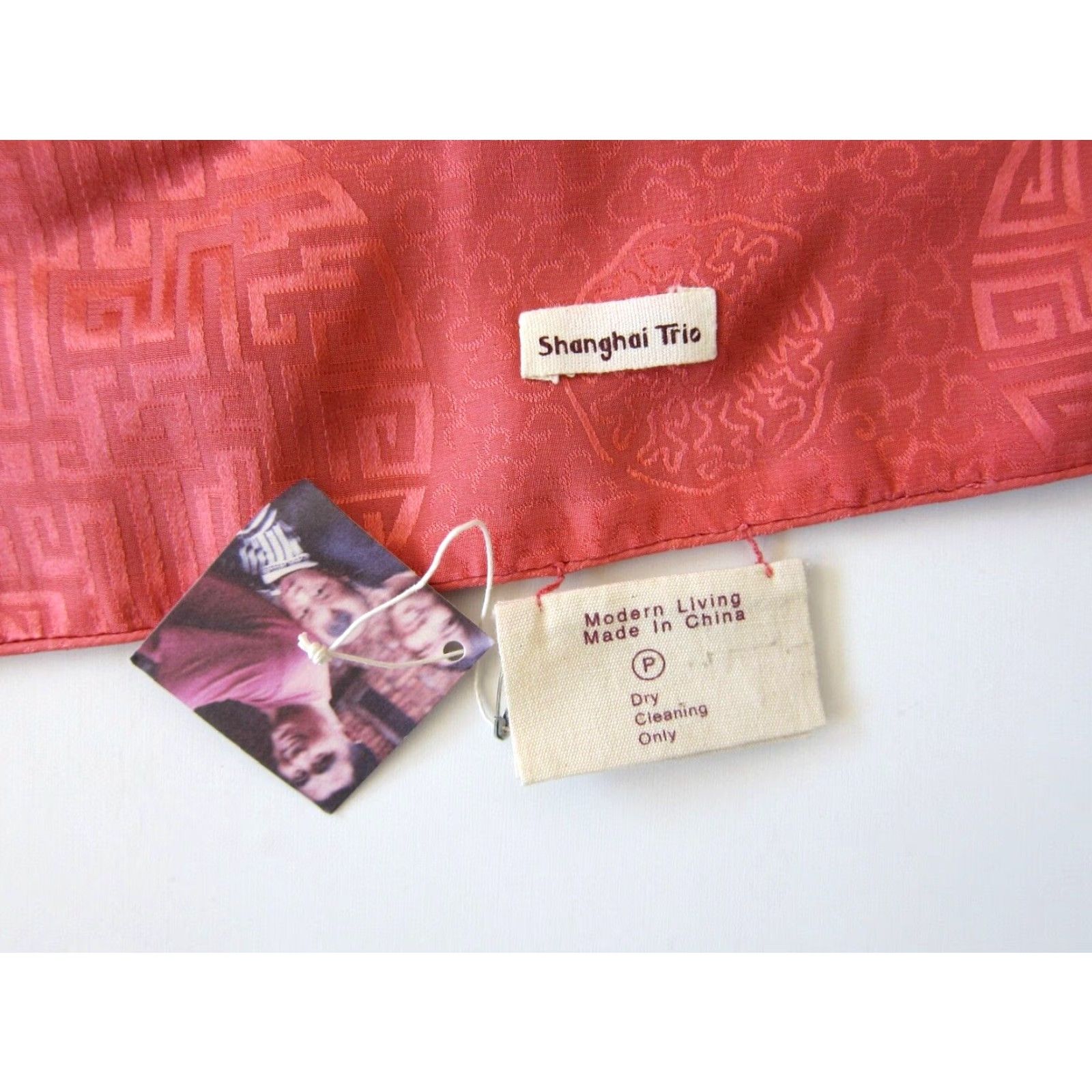 Pinko NWT Shanghai Trio 100% Silk Grey Pink Floral Wide Rectangle Shoulder Neck Scarf Size ONE SIZE - 3 Thumbnail