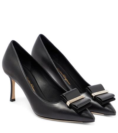 Salvatore Ferragamo o1s1rm0724 Zeri New Leather Pumps in Black Size US 7.5 / IT 37.5 - 7 Thumbnail