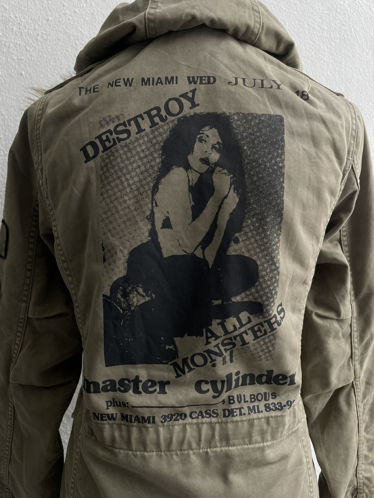 Hysteric Glamour Hysteric Glamour x Destroy All Monsters Military Fur Jacket Size S / US 4 / IT 40 - 13 Thumbnail