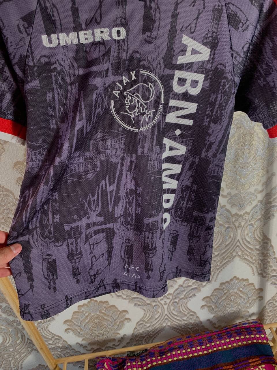 Umbro VINTAGE UMBRO FC AJAX NETHERLANDS SOCCER JERSEY RETRO 90s Size US XS / EU 42 / 0 - 3 Thumbnail