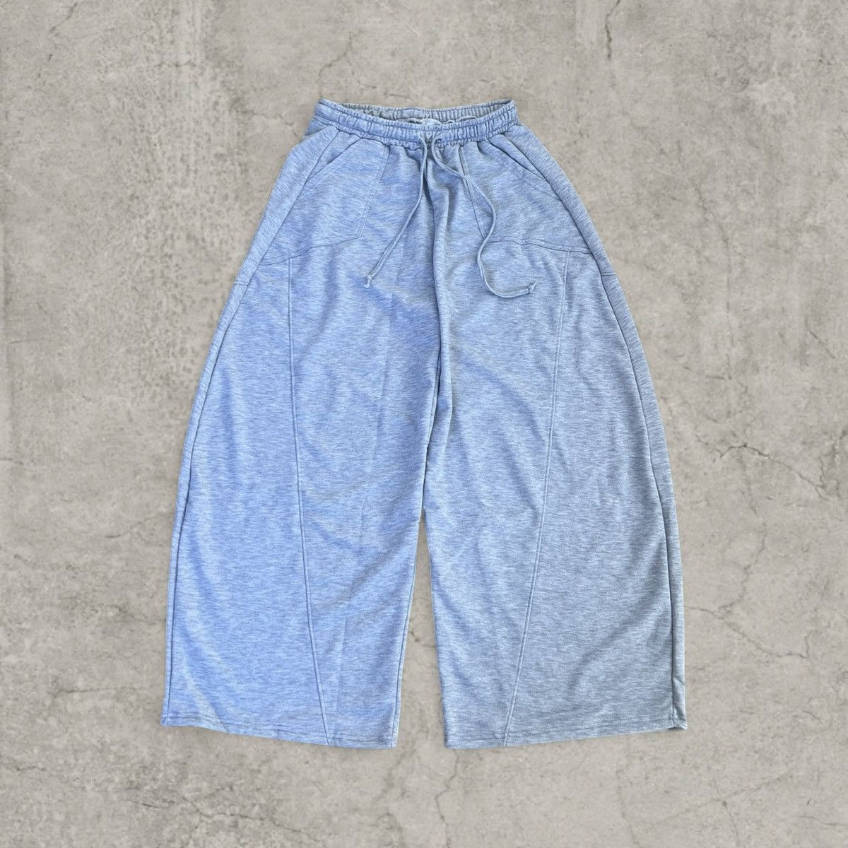 Japanese Brand Incredible baggy wide leg Korean joggers in grey. Size S/M Size US 32 / EU 48 - 1 Thumbnail