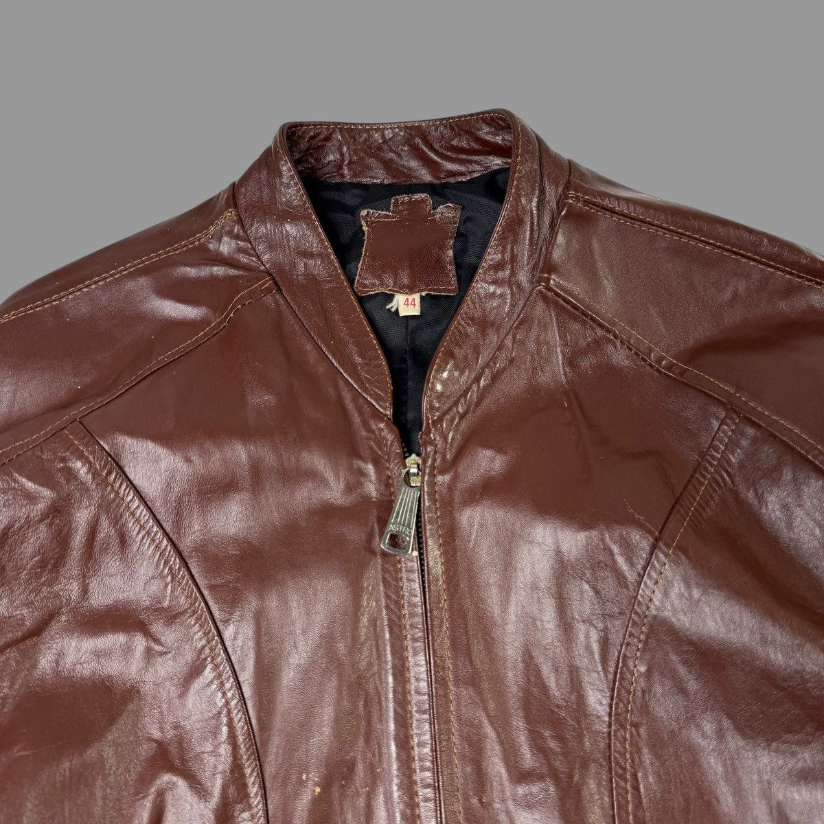 Vintage Vintage 1960s brown leather jacket Size US M / EU 48-50 / 2 - 3 Thumbnail