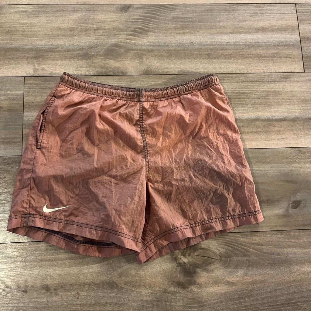 Nike Vintage Nike Brown Athletic Shorts Men Medium Size US 34 / EU 50 - 1 Thumbnail