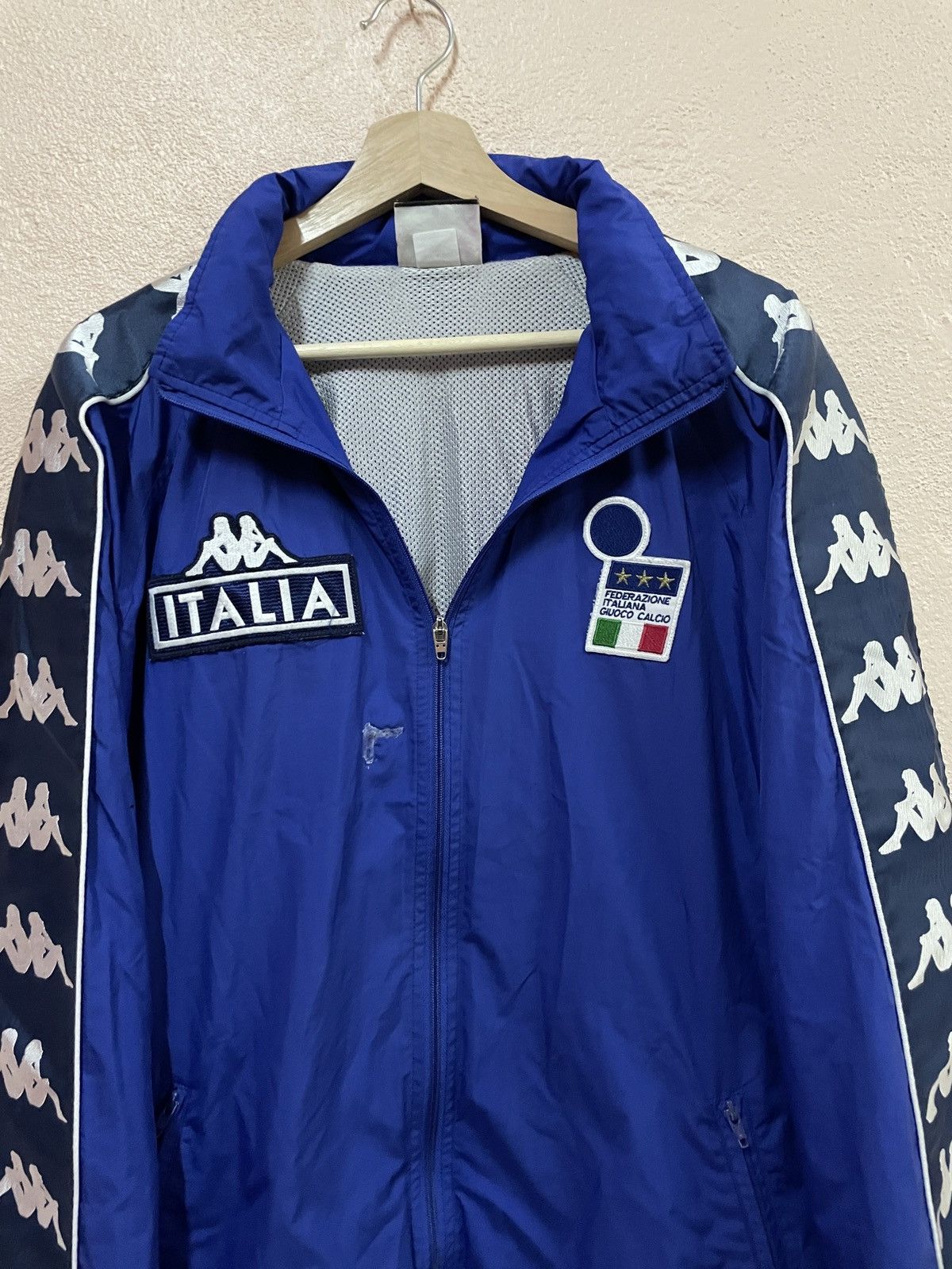 Kappa Vintage 90’s Italy football team Home kit Kappa sidetape Size US L / EU 52-54 / 3 - 3 Thumbnail