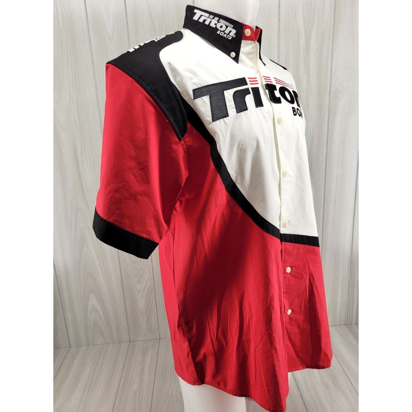Vintage Team Triton Button Down Tournament Shirt Mens Med Red White Black Embroidered Size US M / EU 48-50 / 2 - 4 Thumbnail