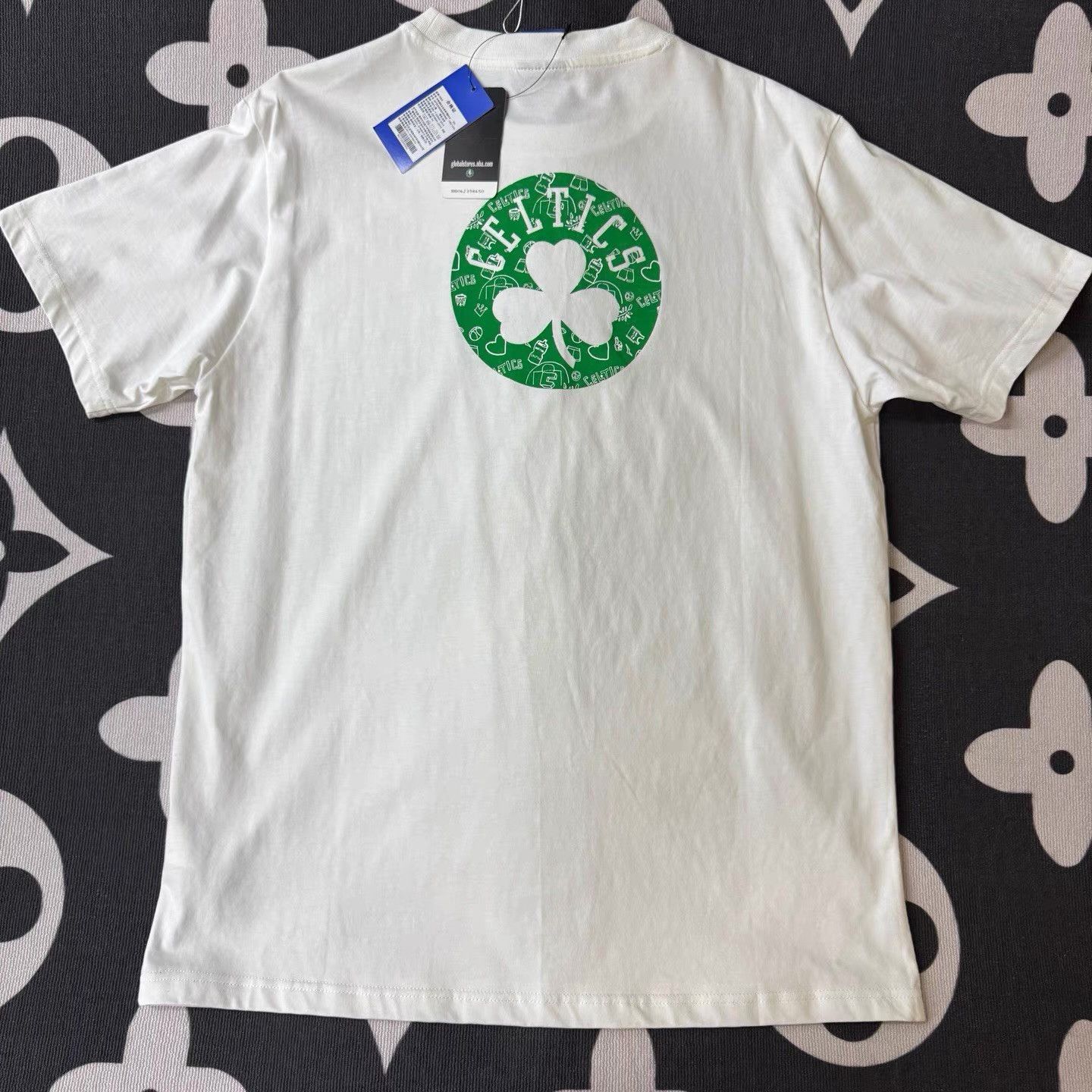 NBA NBA Boston Celtics White & Green Short Sleeve T-shirt Q10 Size US XXL / EU 58 / 5 - 2 Thumbnail