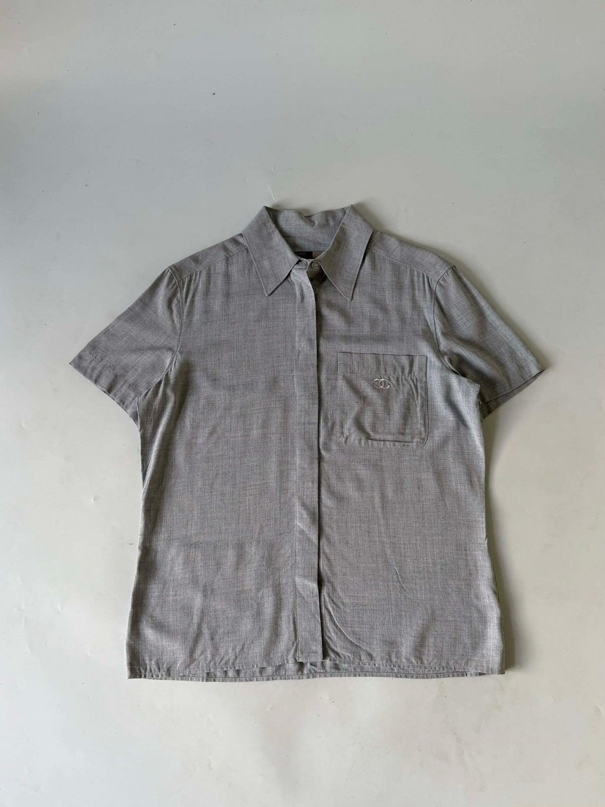 Chanel Chanel Gray Short Sleeve Shirt Size XS / US 0-2 / IT 36-38 - 1 Thumbnail