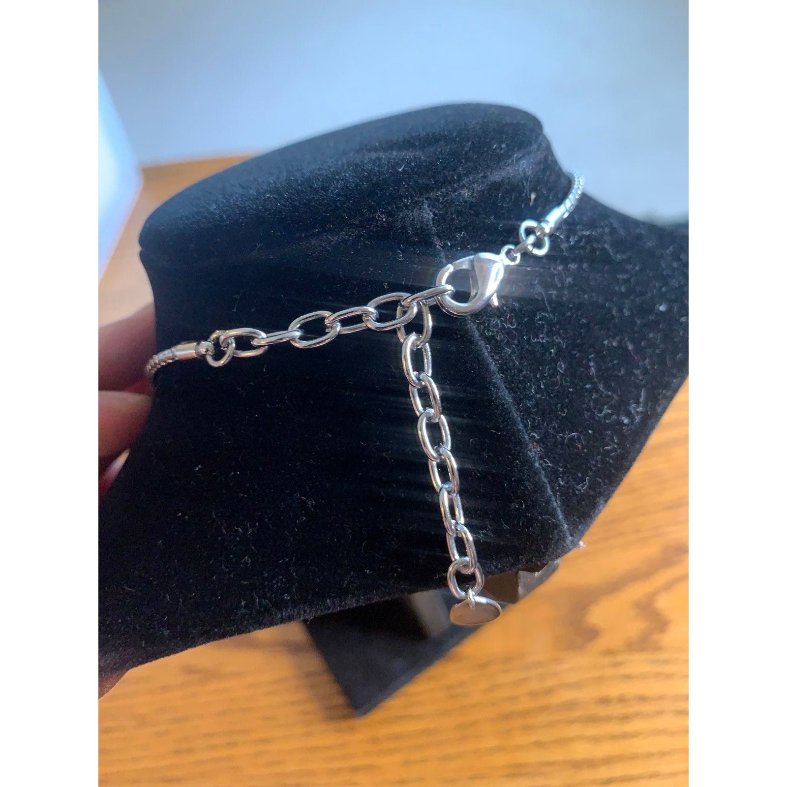Other Beaded Charm Necklace Redand Silver Color Size ONE SIZE - 4 Thumbnail