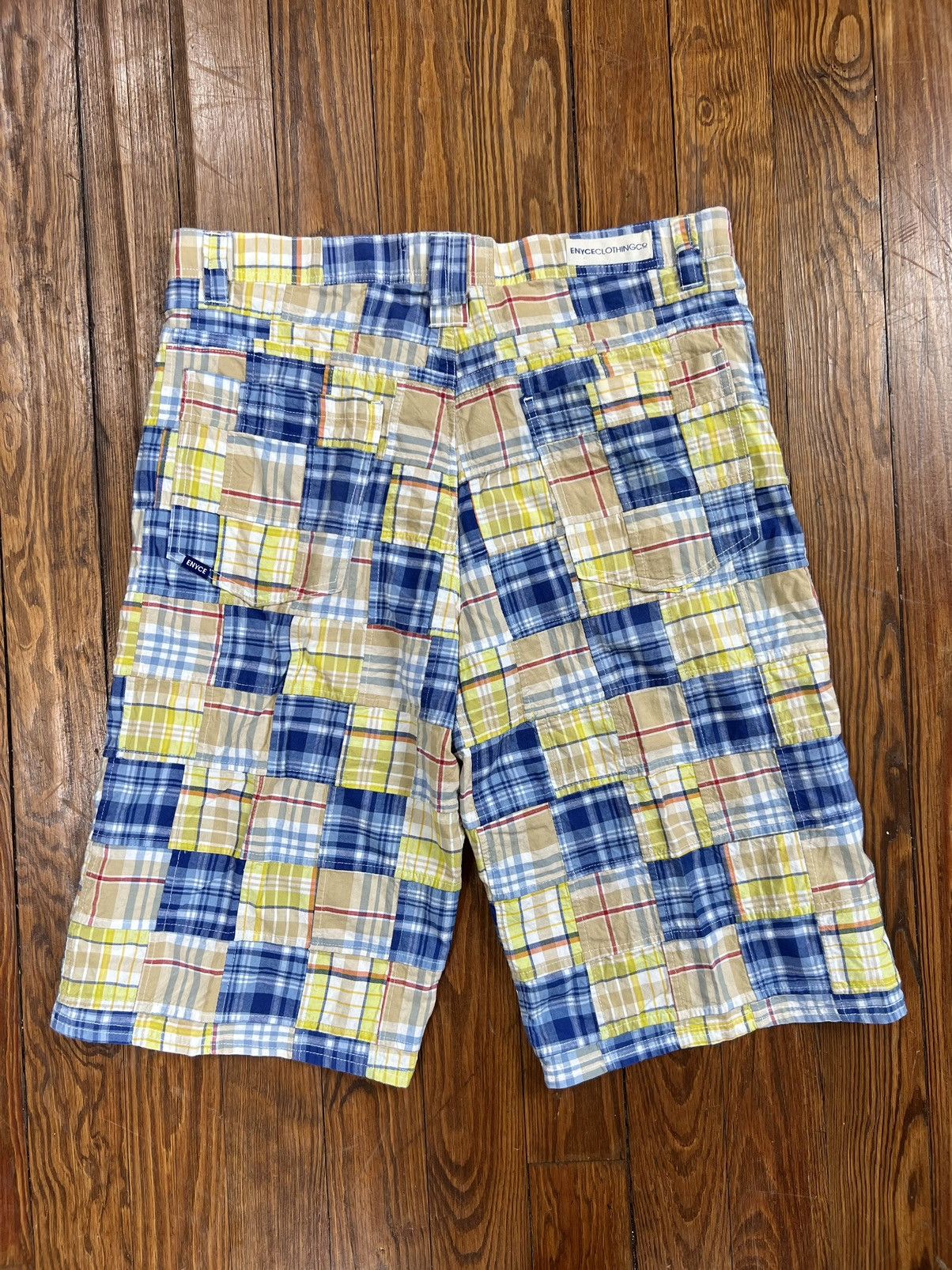 Enyce × Vintage Y2K Enyce Patchwork Plaid Shorts Size US 38 / EU 54 - 2 Thumbnail