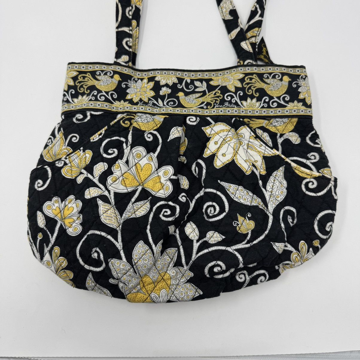 Vera Bradley VERA BRADLEY Yellow Bird Morgan Bucket Purse Zip Retired Size ONE SIZE - 2 Thumbnail