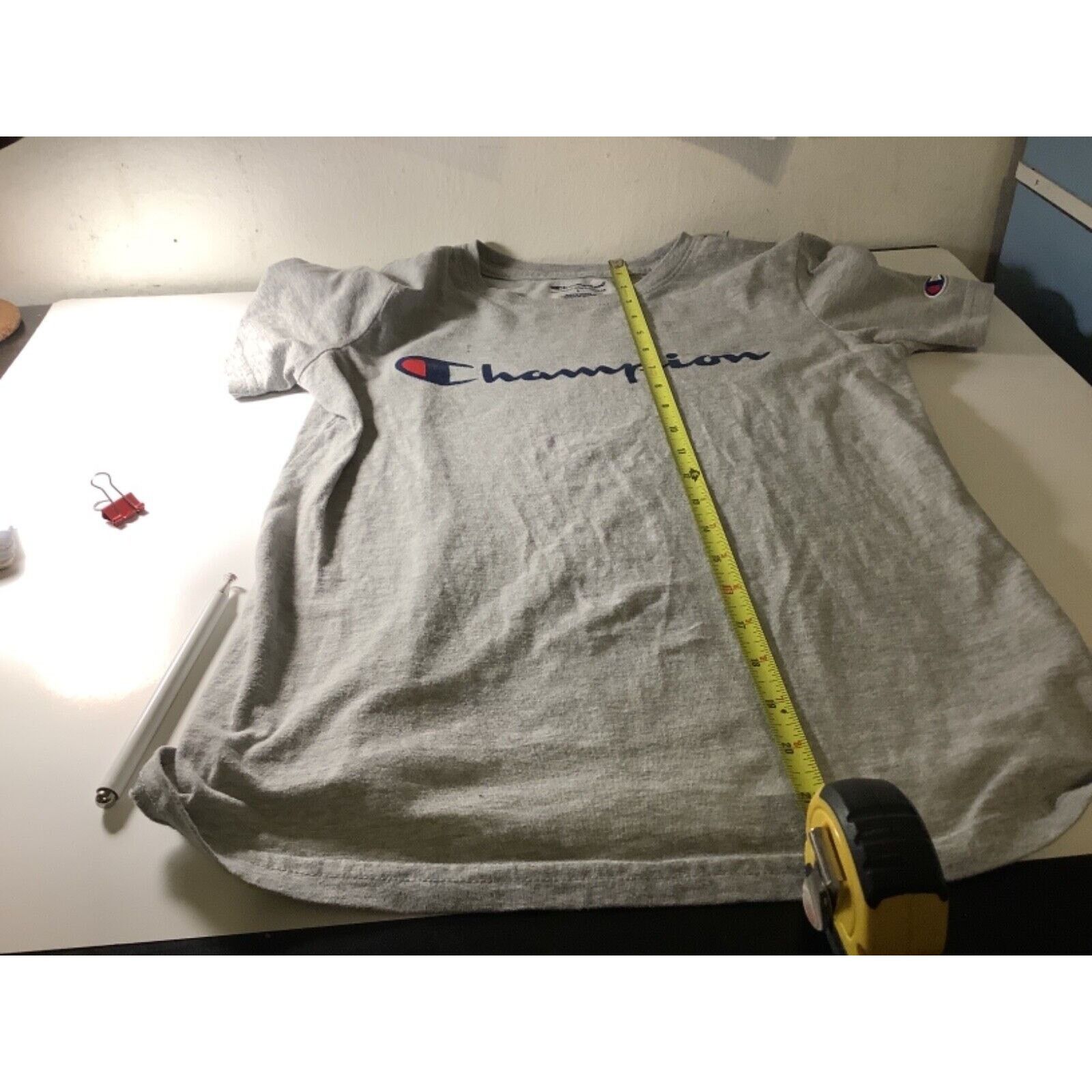 Champion Champion T-Shirt Boy’s Large Gray Graphic Logo Short Sleeve Size US L / EU 52-54 / 3 - 5 Thumbnail