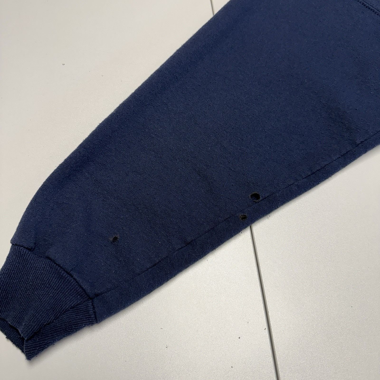 Champion Vintage 90s Champion Crew Neck Sweatshirt Mens 2XL Blue Size US XXL / EU 58 / 5 - 6 Thumbnail
