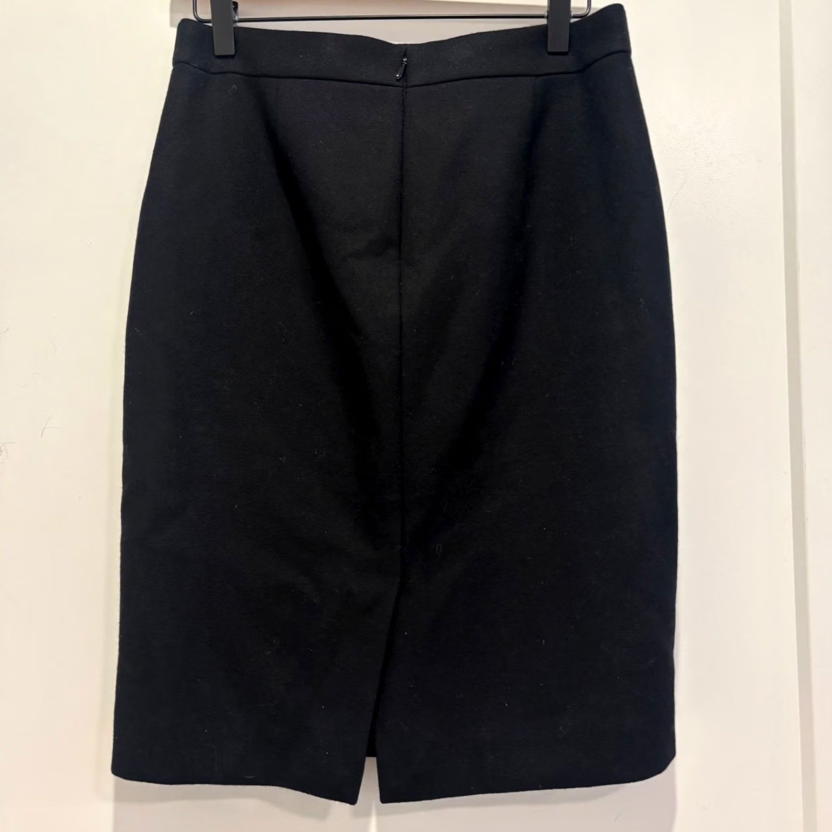 J.Crew J.Crew No. 2 Pencil Skirt Black 100% Wool Lined Zipper Back Vent Knee Length Womens Size 4 Size 27" / US 4 / IT 40 - 3 Thumbnail