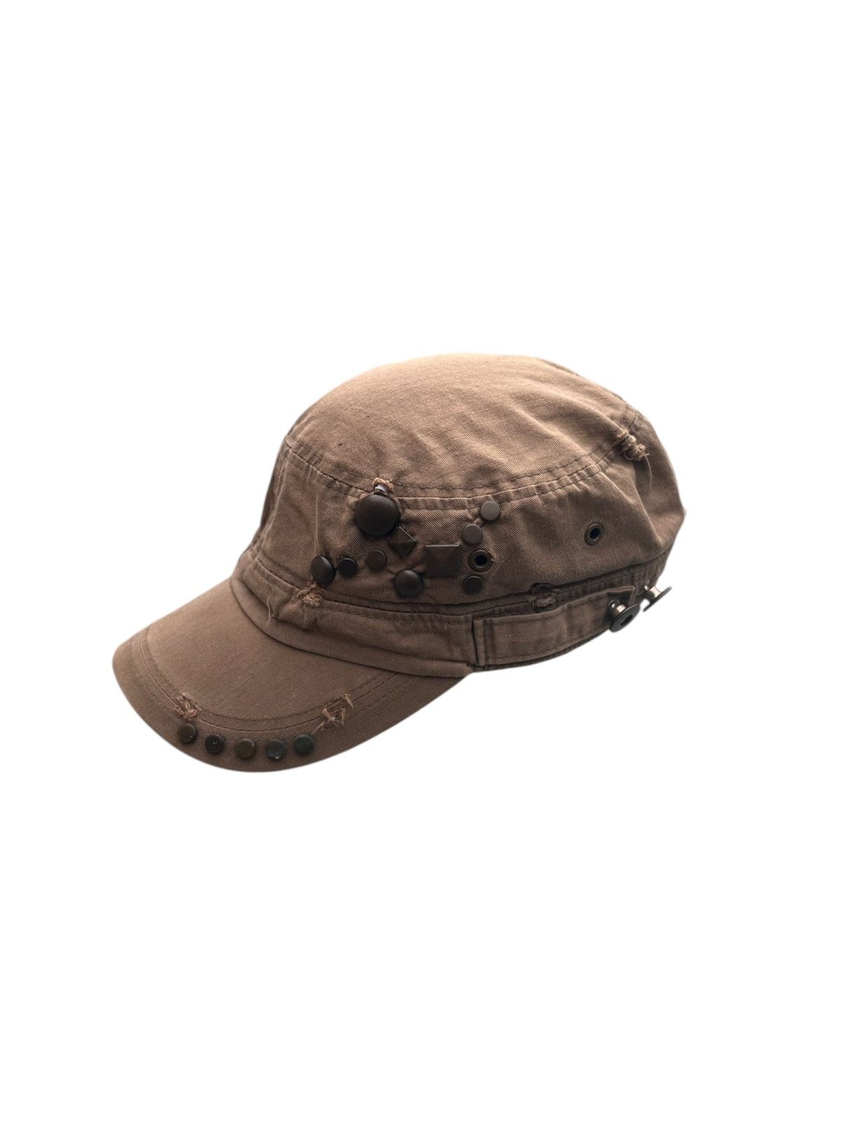 TWO FOLD DISTRESSED STUDED HAT