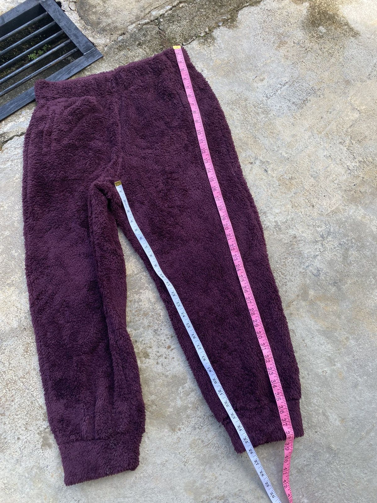 GU × Japanese Brand × Vintage 🔥Accept Binding 🔥 GU Sherpa Fleece Pants Size 33" - 7 Thumbnail