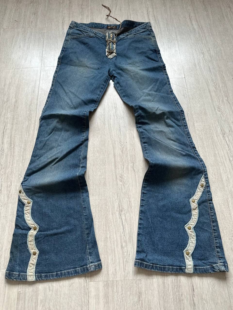 Japanese Brand RARE Japan Style Flared y2k Hype Jeans Size 26" / US 2 / IT 38 - 2 Thumbnail