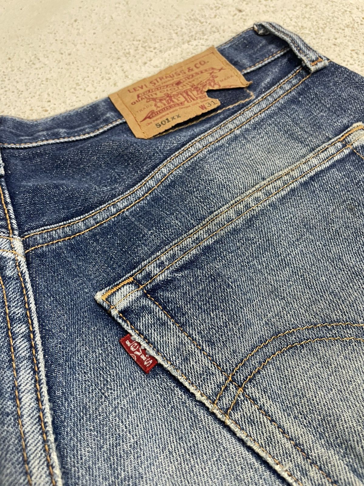 Levi's Vintage Levis 501xx Button Fly Distressed Repaired Size US 29 - 19 Thumbnail