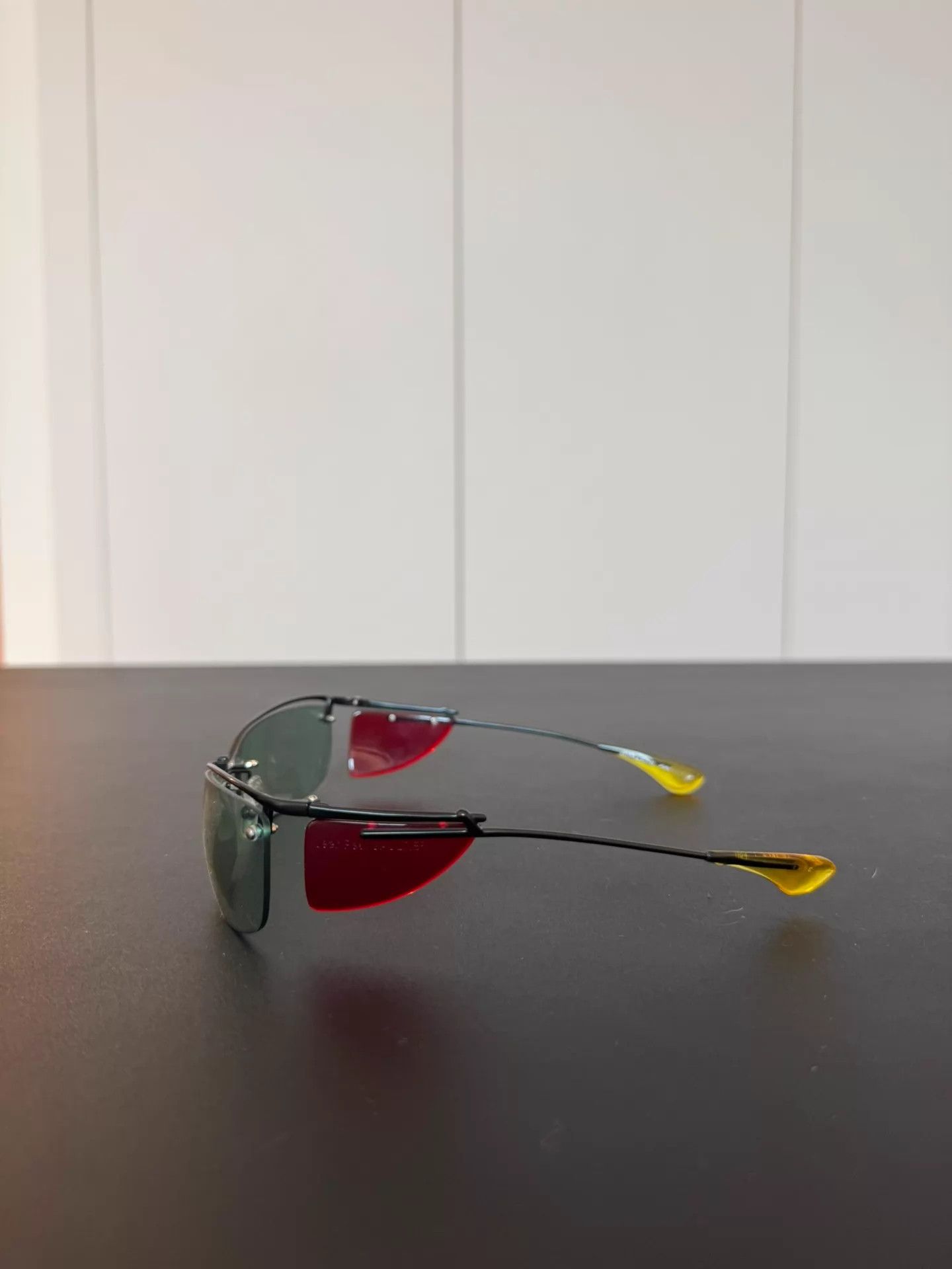 Jean Paul Gaultier Jean Paul Gaultier y2k red & yellow unisex sunglasses Size ONE SIZE - 4 Thumbnail