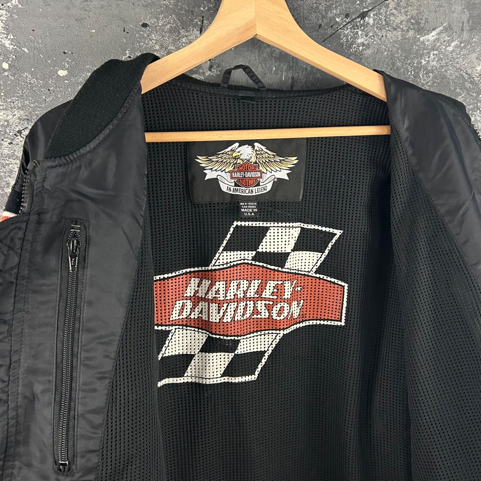 Harley Davidson Vintage 90’s Harley Davidson bomber jacket Size US L / EU 52-54 / 3 - 5 Thumbnail