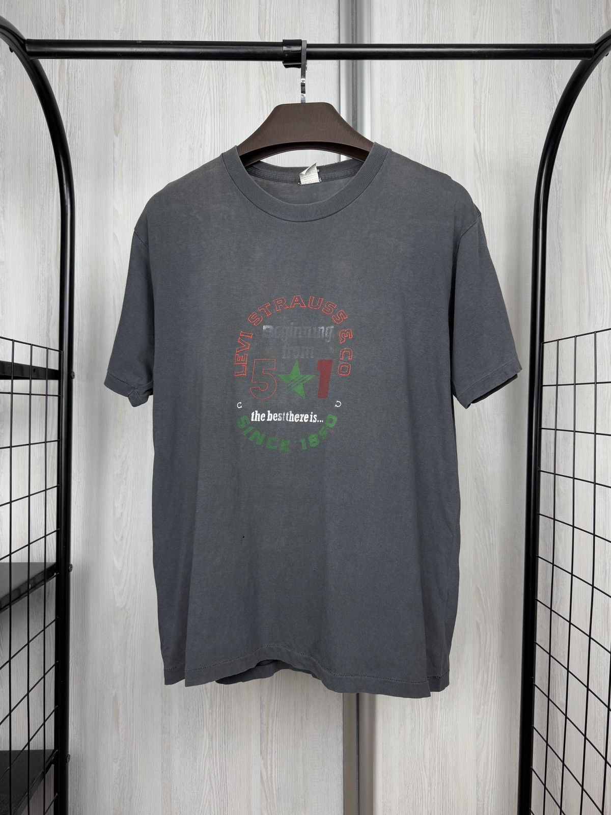 Levi's Vintage Clothing Levi's 90s Black Faded big logo Graphic Tee Shirt Size US M / EU 48-50 / 2 - 1 Thumbnail
