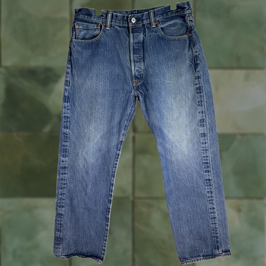 Levi's VINTAGE Levi’s 501 Jeans Mens 33x32 Blue Button Fly Straight Levis Denim Classic Jeans Mens Regular Blue 501 Original Straight New title: Size US 33 - 1 Thumbnail