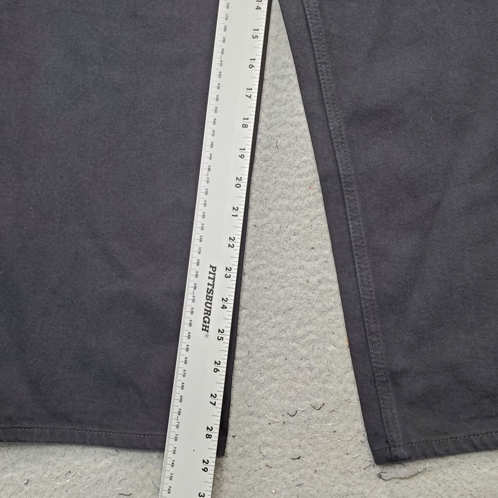 Vintage Universal Thread Jeans Womens 6 Black High Rise Comfort Fit Button Fly Size 28" / US 6 / IT 42 - 4 Thumbnail