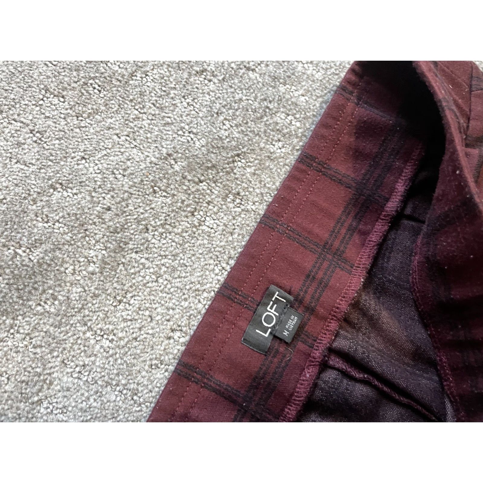 Loft VINTAGE LOFT Women Ankle Leggings Size M Casual Holiday Winter Plaid Red Stretch Size 32" / US 10 / IT 46 - 5 Thumbnail