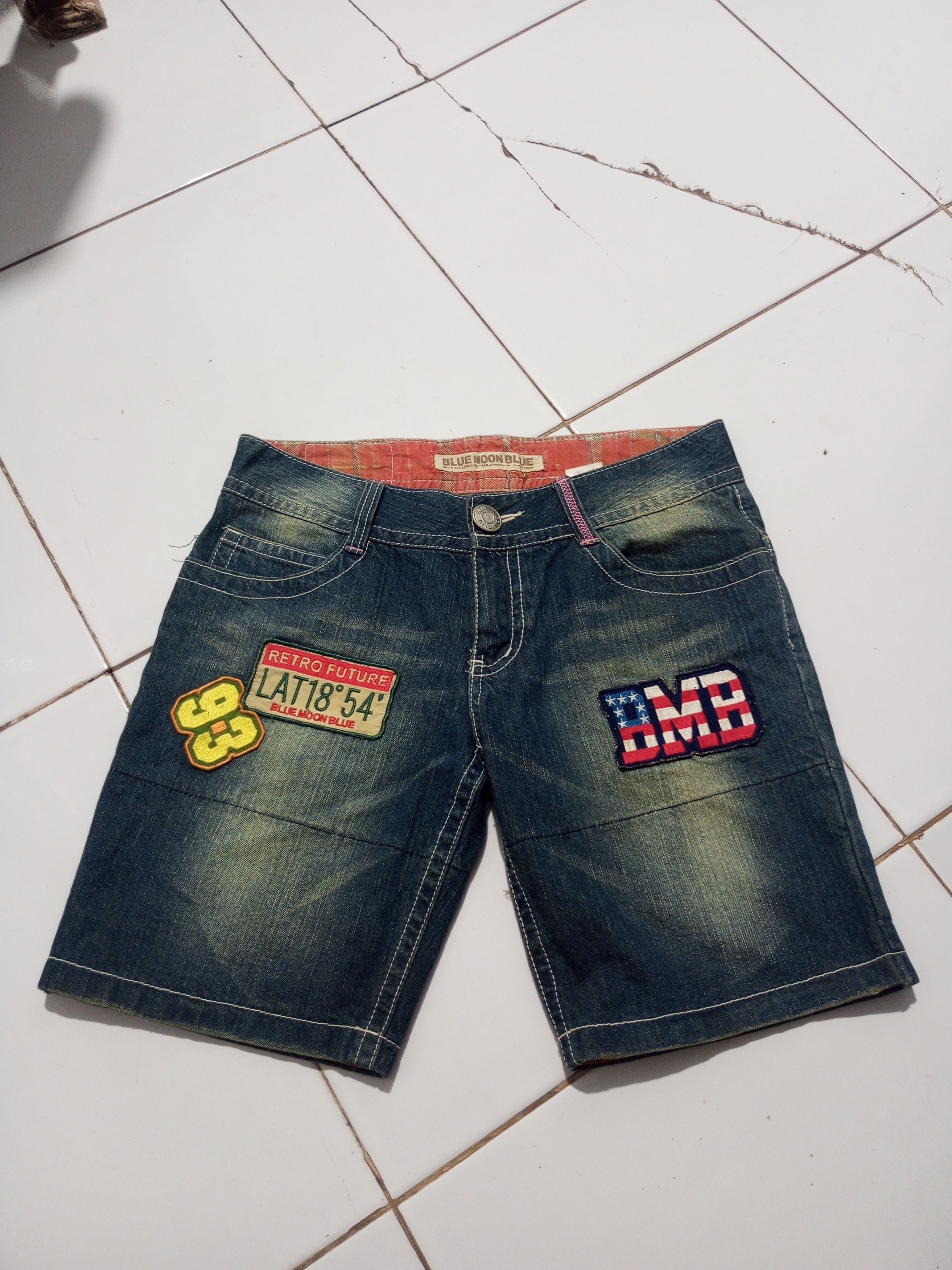 Hysteric Glamour Vintage Blue Moon Blue patch shorts denim Size 29" - 1 Thumbnail
