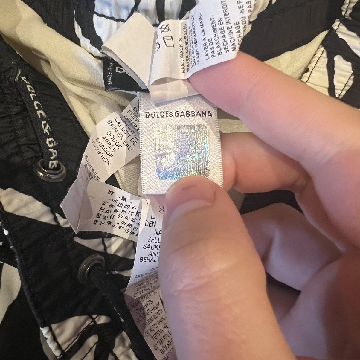 Dolce & Gabbana D&G shorts swimwear joggers print XXL logo Dolce and Gabanna Size US 40 / EU 56 - 4 Thumbnail