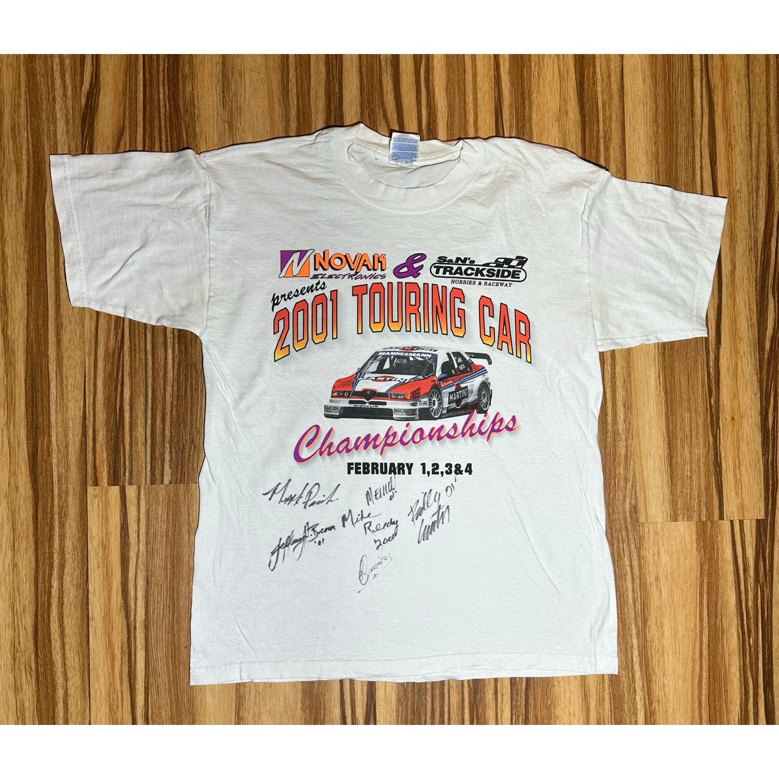 Gildan Vintage 2001 Touring Car Championship Size US L / EU 52-54 / 3 - 1 Thumbnail