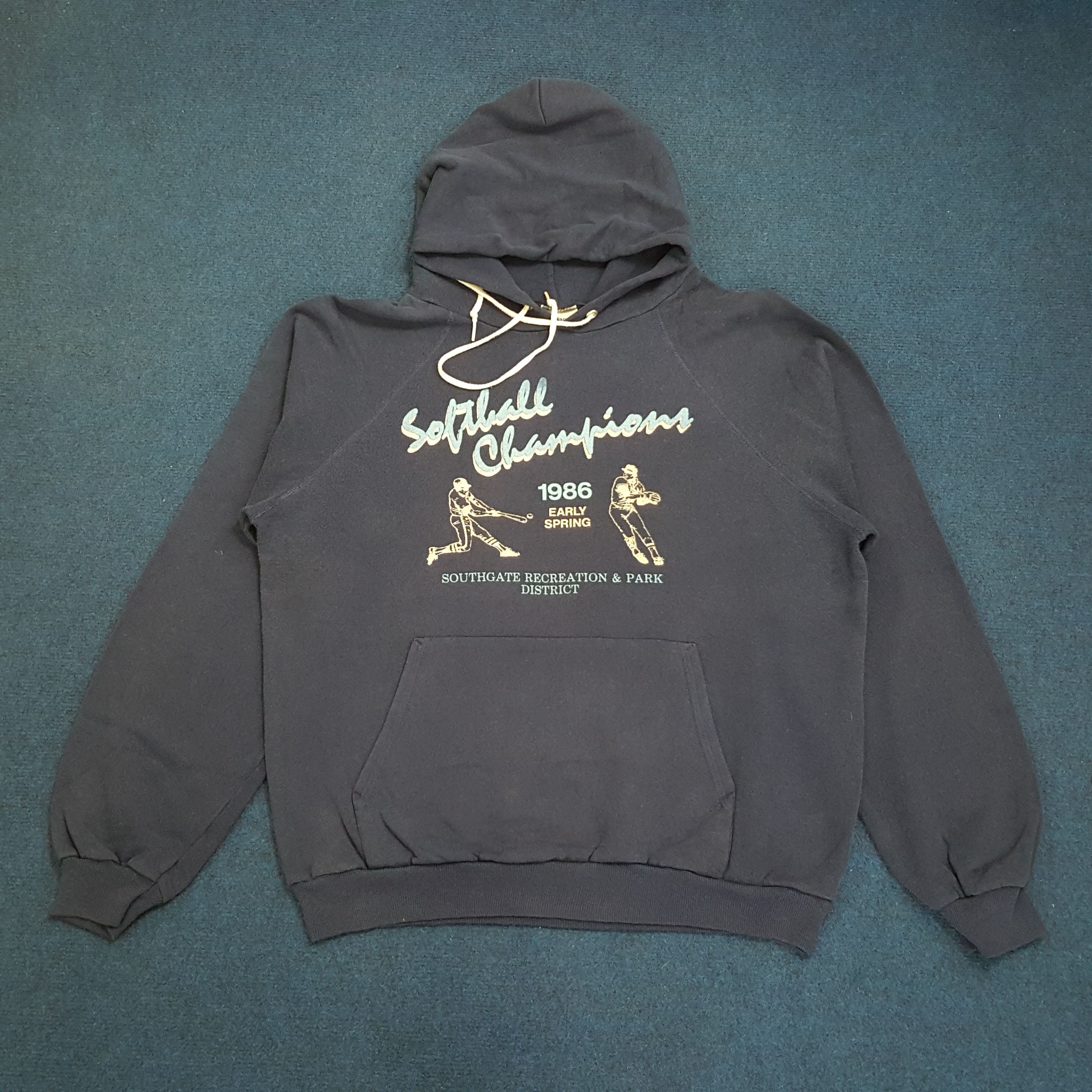 Champion × Vintage Vintage Softball Champion Sweatshirt Sports Hoodies Size US L / EU 52-54 / 3 - 1 Thumbnail