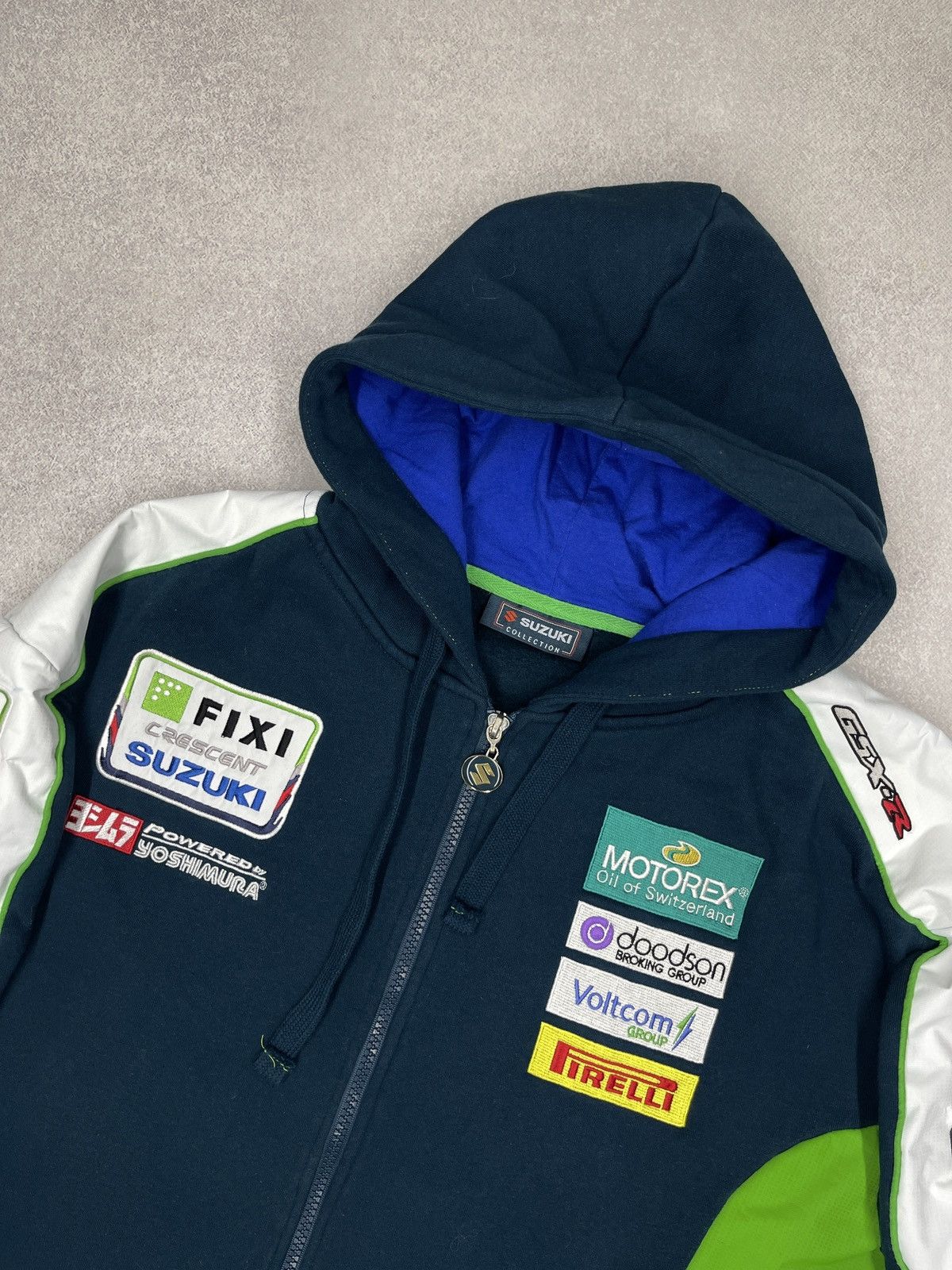 Formula 1 Suzuki Fixi Crescent Racing Superbike Team Hoodie Yoshimura Size US L / EU 52-54 / 3 - 5 Thumbnail