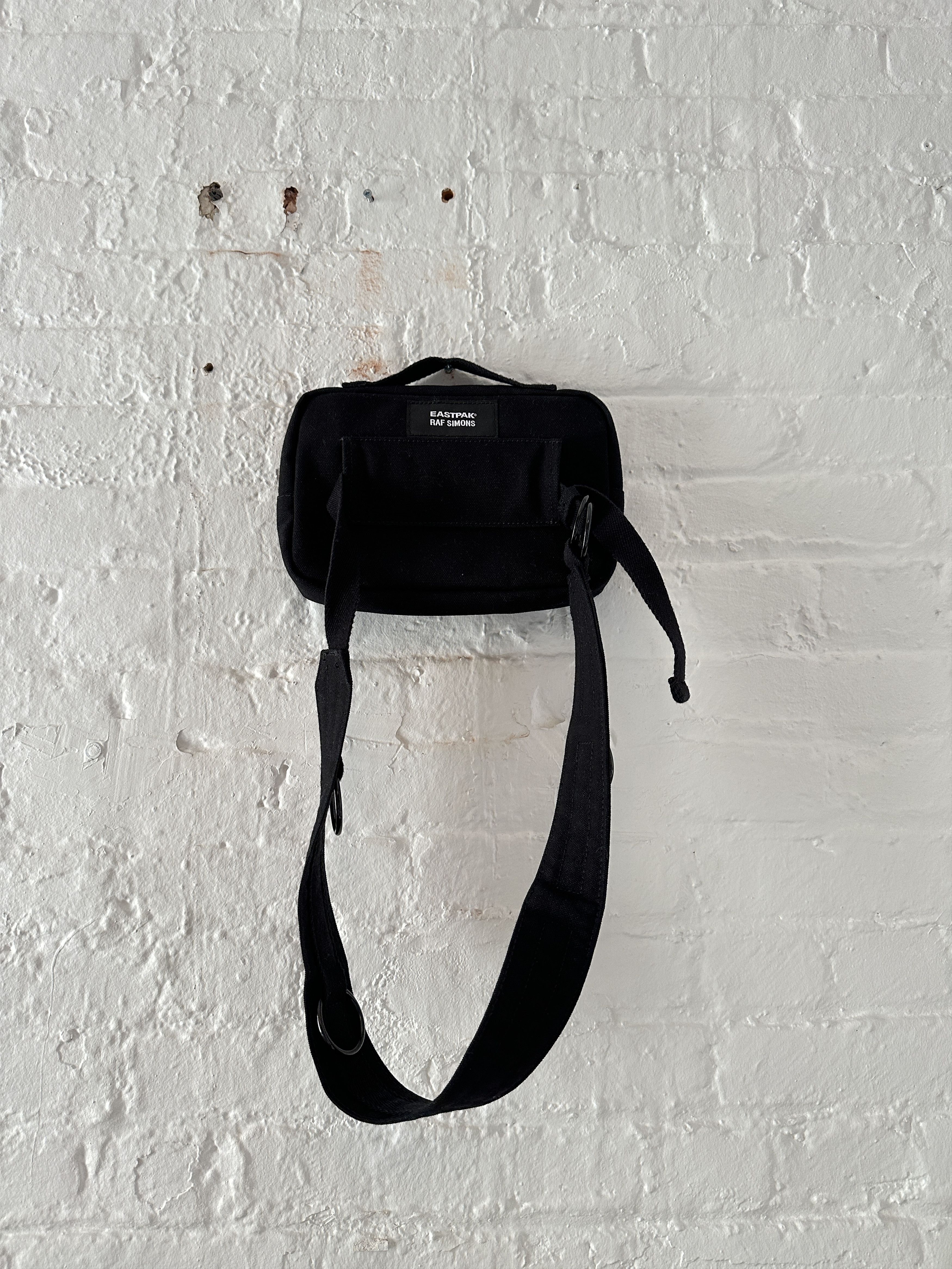 Raf Simons Raf Simons 'Heroes, Losers' Side Bag Size ONE SIZE - 5 Thumbnail