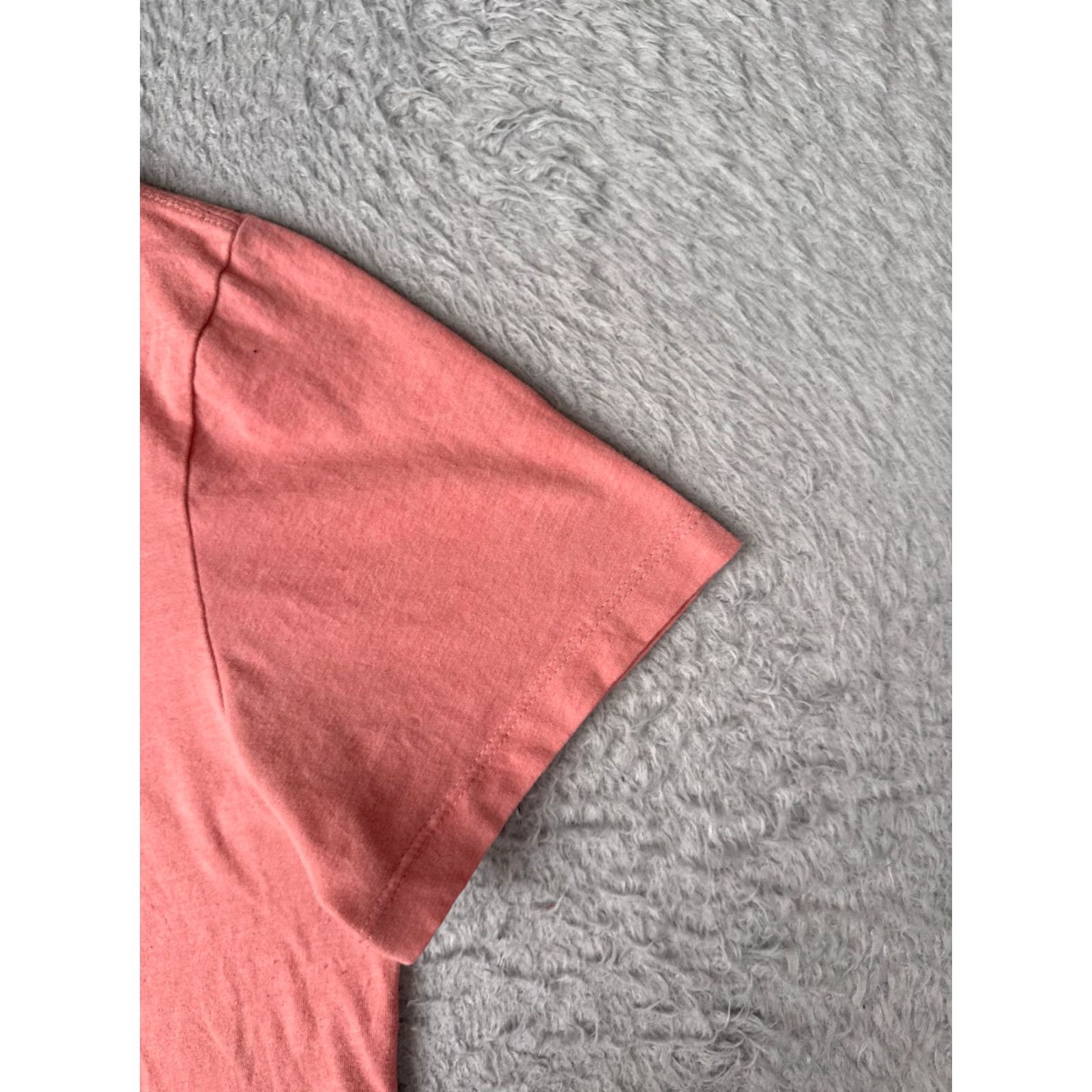 The North Face VINTAGE The North Face Shirt Women M Pink Cotton Blend Crew Neck Short Sleeve READ Size M / US 6-8 / IT 42-44 - 2 Thumbnail