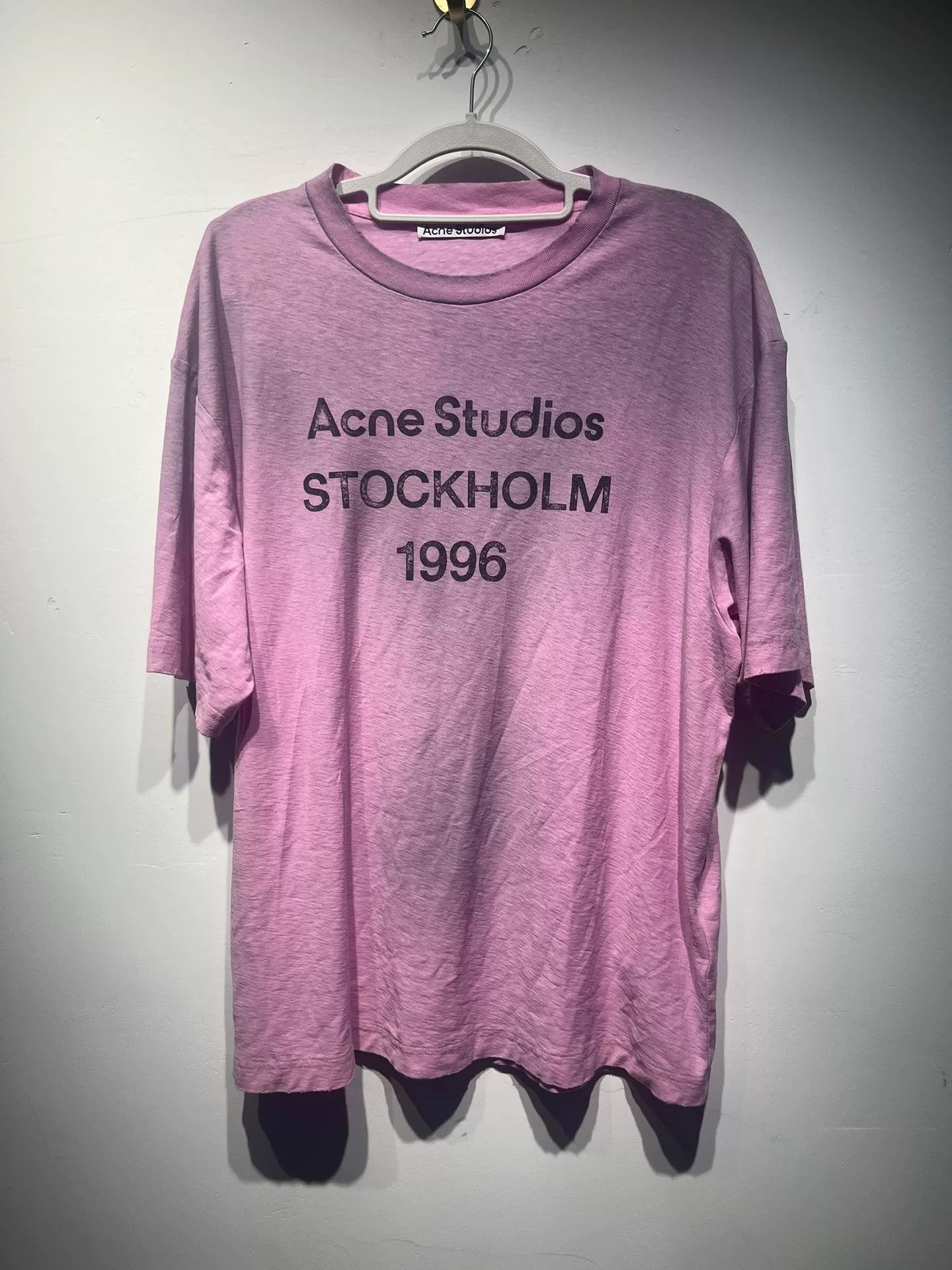 Acne Studios Acne Studios Printed Pink T-Shirt XS Women Size XS / US 0-2 / IT 36-38 - 1 Thumbnail