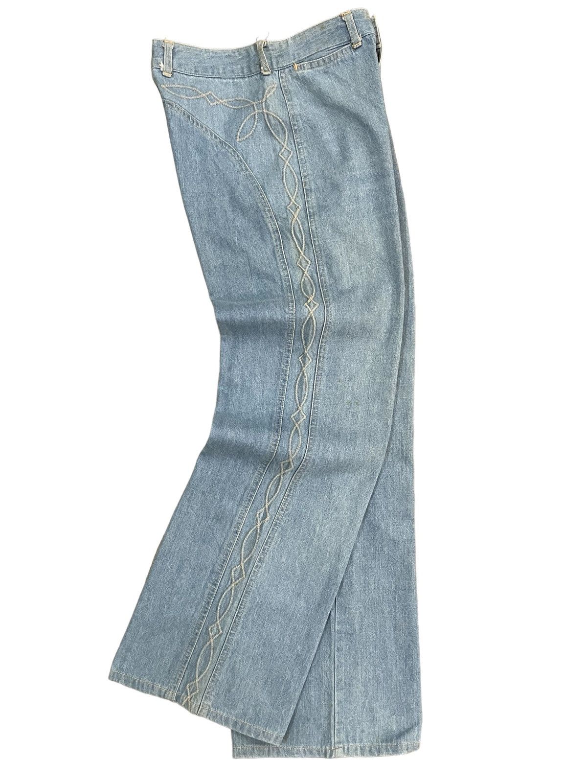 Japanese Brand Vintage Japanese Brand Lace Spiral Design Flare Jeans Size 24" / US 00 / IT 34 - 7 Thumbnail