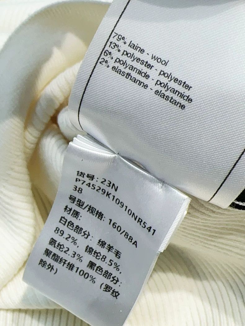 Chanel Chanel Ski series white 38 yards polo collar back double C Size XS / US 0-2 / IT 36-38 - 8 Thumbnail