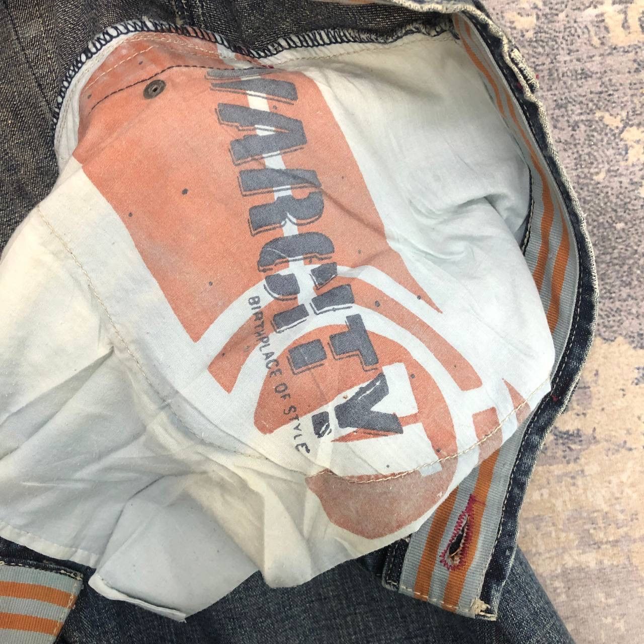Other P865. VARCITY BAGY JEANS Size US 39 - 13 Thumbnail