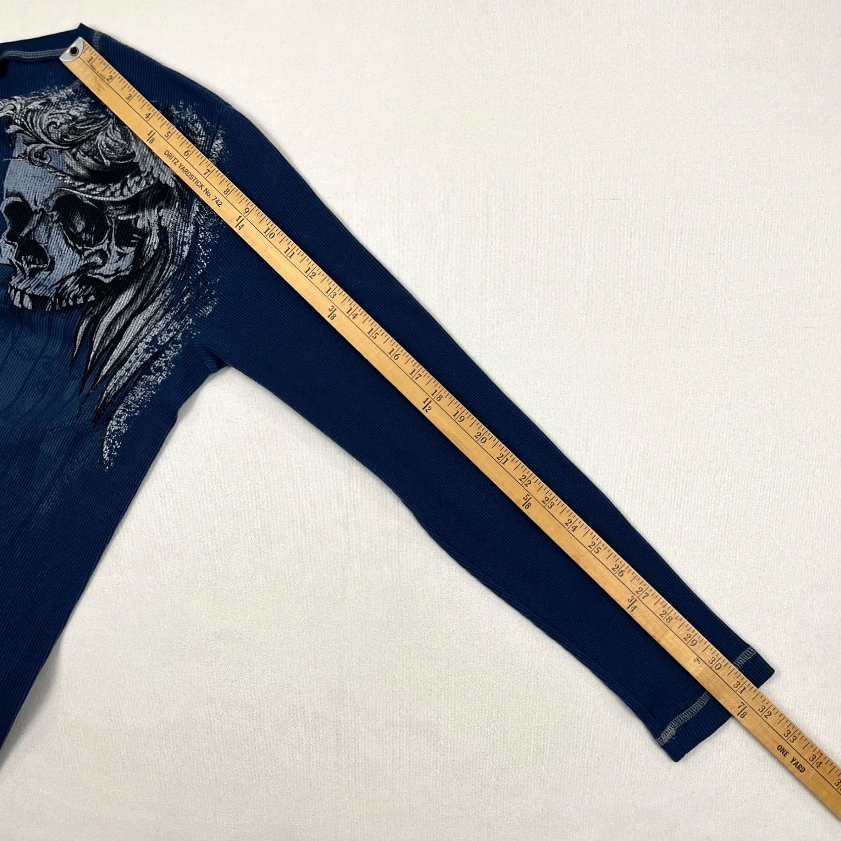 Vintage VINTAGE No Boundaries Shirt XL Blue Thermal Waffle Knit Skull Grunge VTG Men Long Sleeve Graphic Print 2000s Size US XL / EU 56 / 4 - 7 Thumbnail