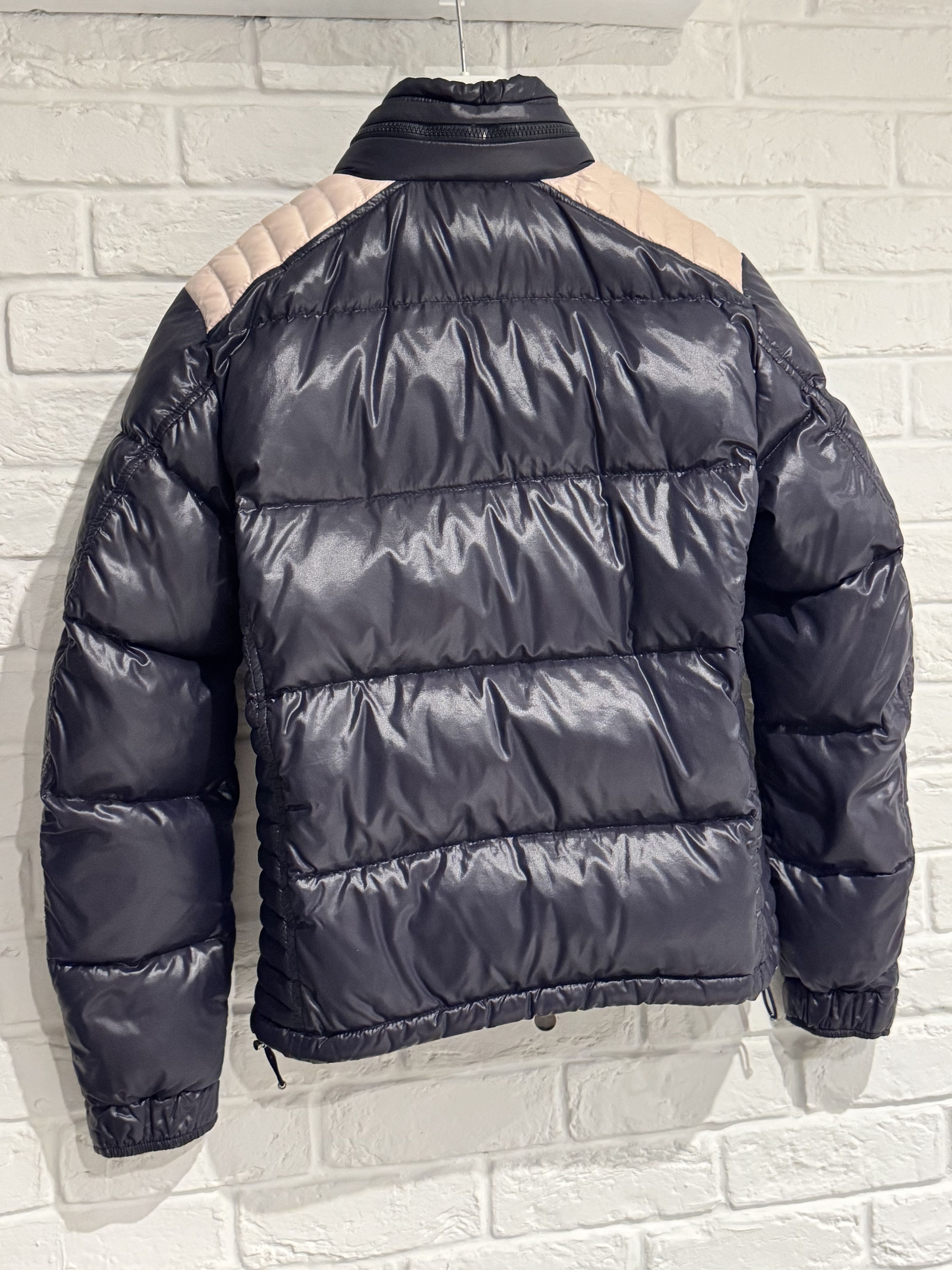 Moncler Moncler Austin puffer hooded jacket maya branson himalaya Size US L / EU 52-54 / 3 - 2 Thumbnail