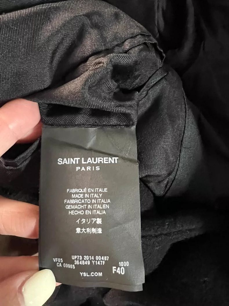 Other black thick blazer with golden buttons Size US M / EU 48-50 / 2 - 5 Thumbnail