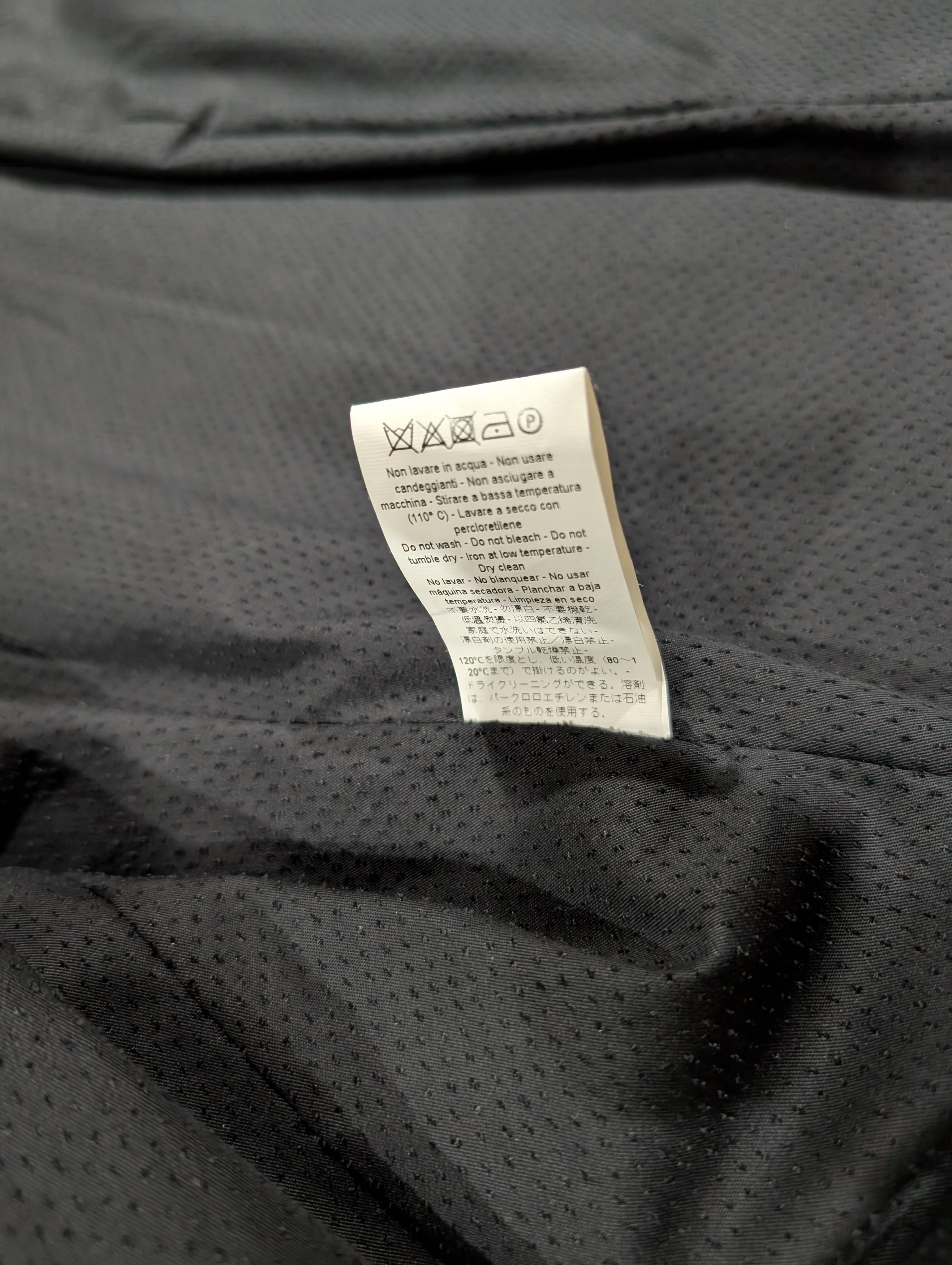 A1923 FW 14-15 Thin English Wool Button-Up Size US M / EU 48-50 / 2 - 5 Thumbnail