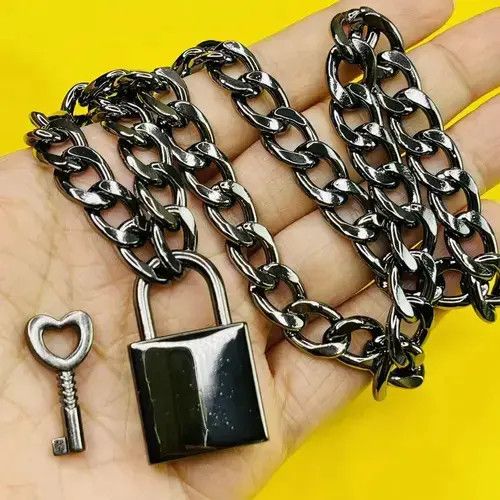 Defective Struct Handmade Chunky Gunmetal Color Padlock Necklace Cuban Chain Size ONE SIZE - 2 Thumbnail