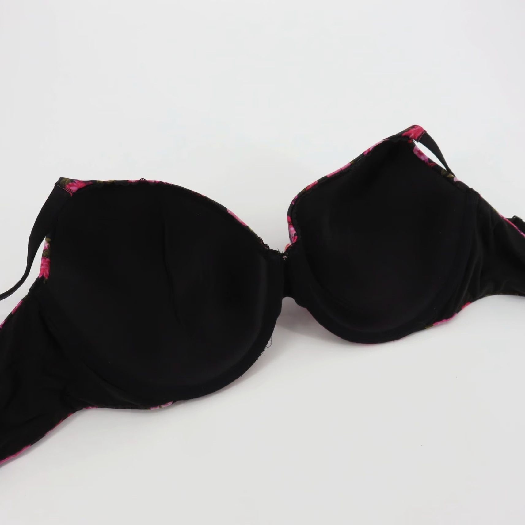 Victoria's Secret Victoria's Secret Bra 38D Pink Lined Perfect Coverage Underwire T-Shirt Floral 38 Band Womens Size ONE SIZE - 7 Thumbnail