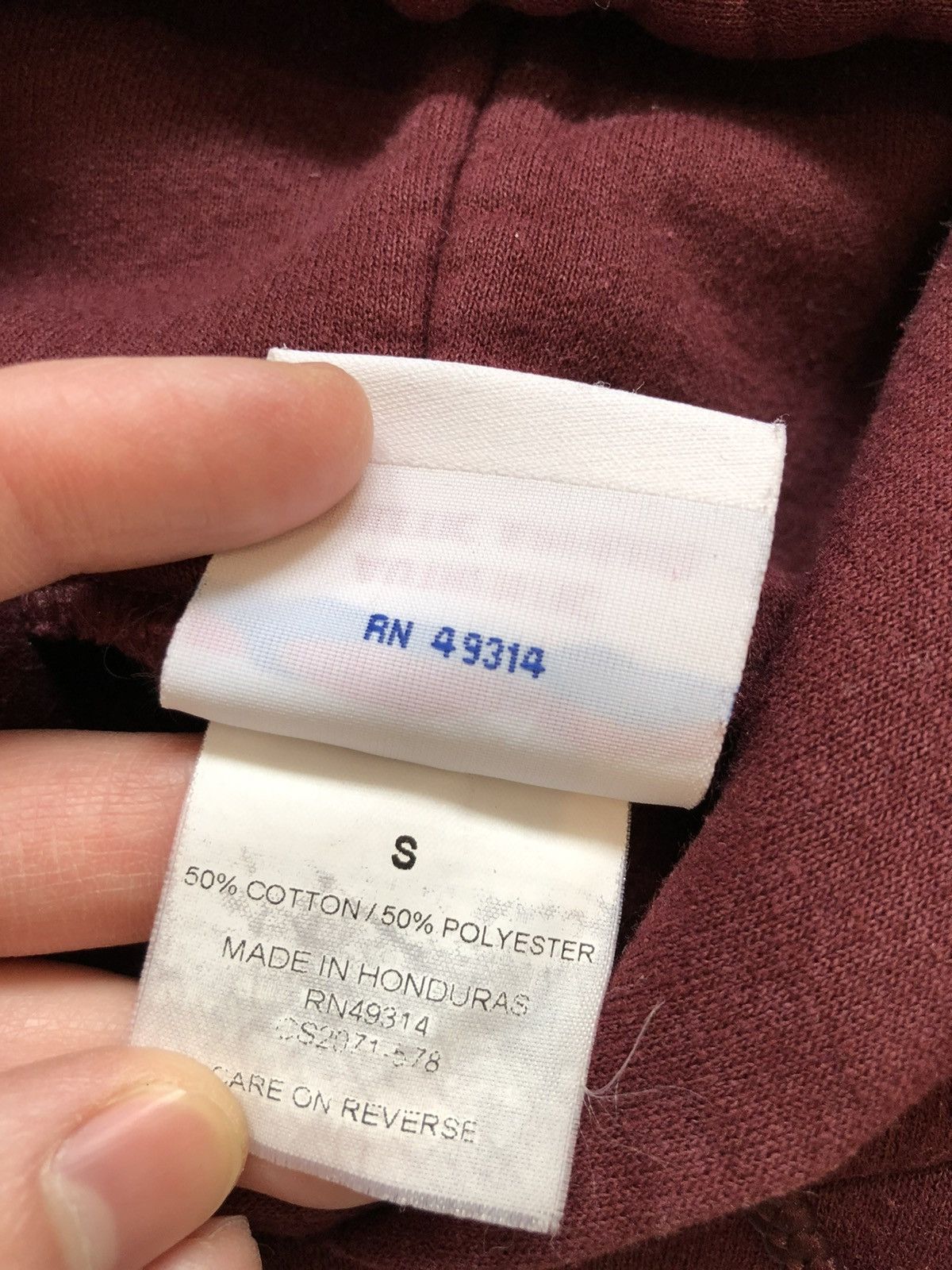 Champion × Vintage Hoodie Champion University Of Massachusetts Vintage Size US S / EU 44-46 / 1 - 4 Thumbnail