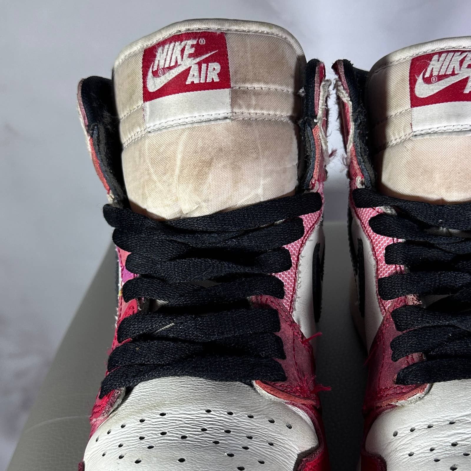 Jordan Brand Air Jordan 1 Retro High OG ‘Across The Spider-Verse’ Size US 6 / IT 36 - 9 Thumbnail