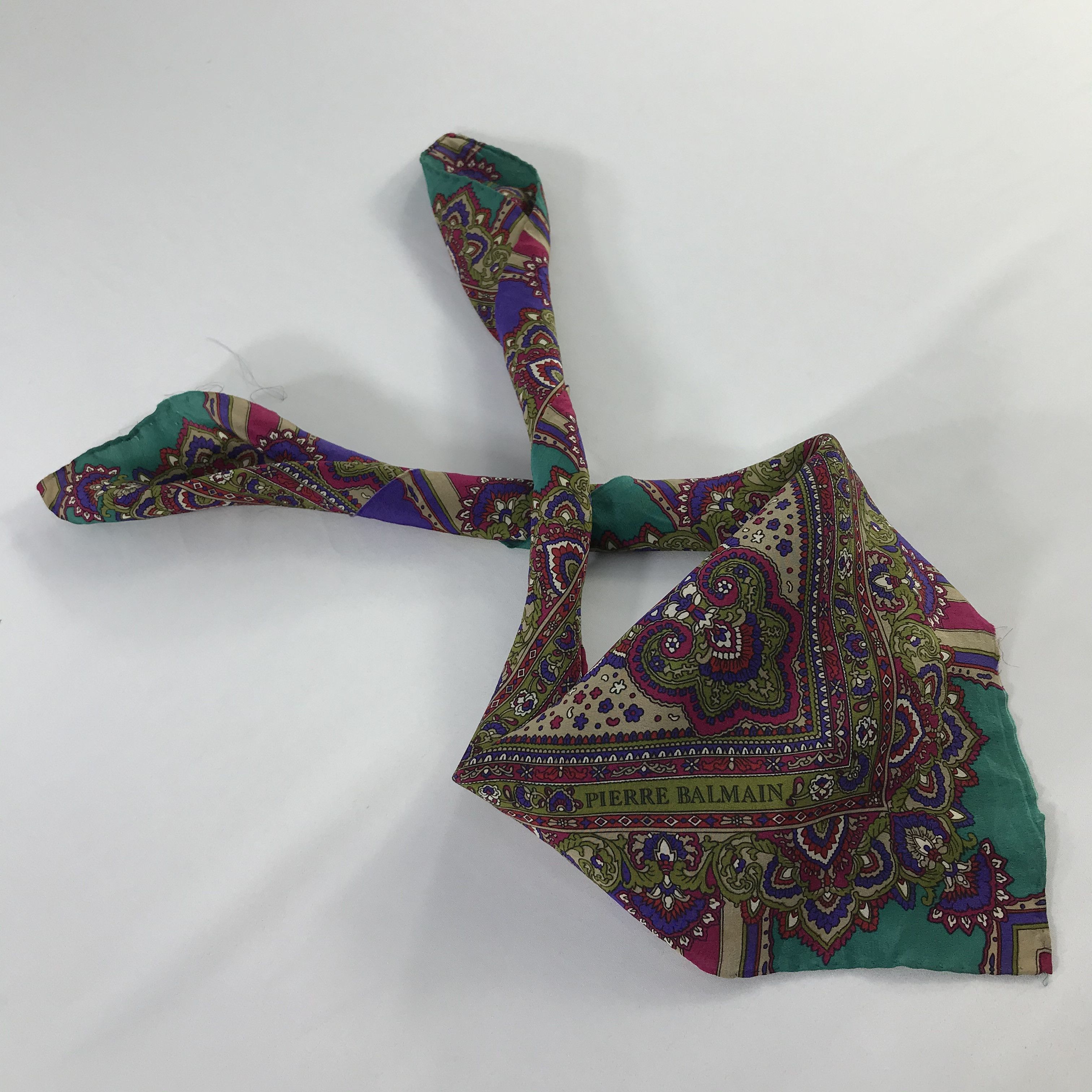 Pierre Balmain × Vintage Pierre Balmain Bandana / Handkerchief / Neckerchief - S723 Size ONE SIZE - 4 Thumbnail