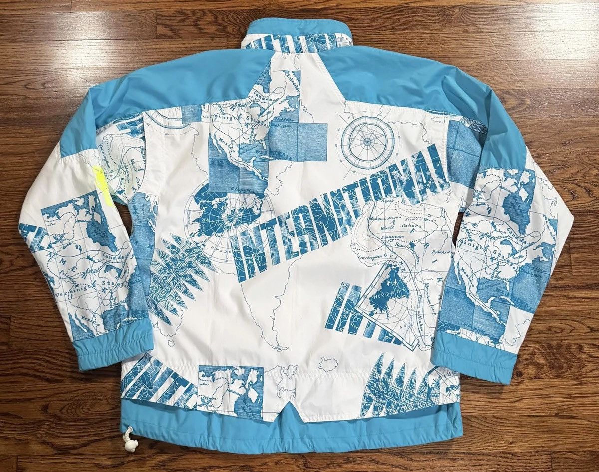 Vintage Nike International All Over Print Jacket (Size L)